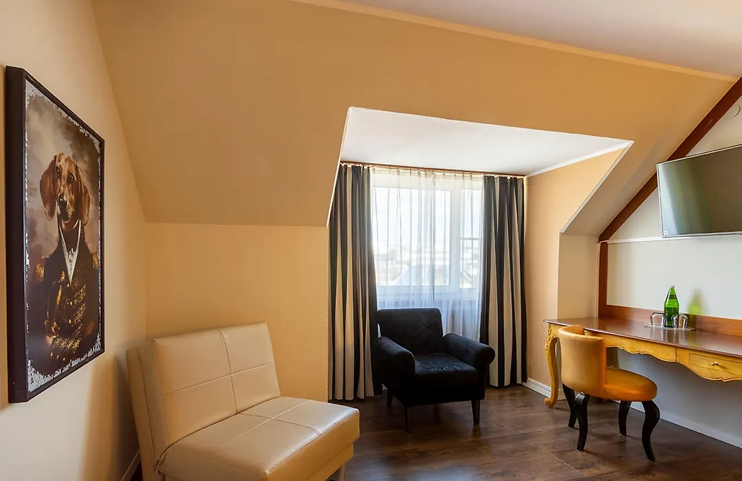 Hotel Calmo-1
